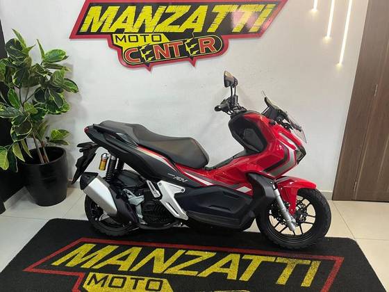 HONDA ADV 
